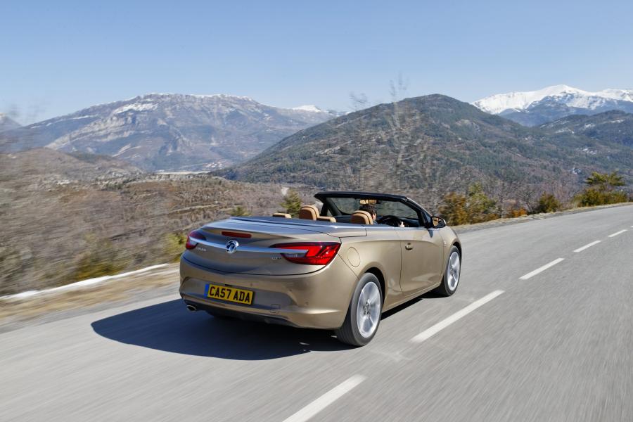  Vauxhall Cascada 2013 года  (фото 43 из 73)